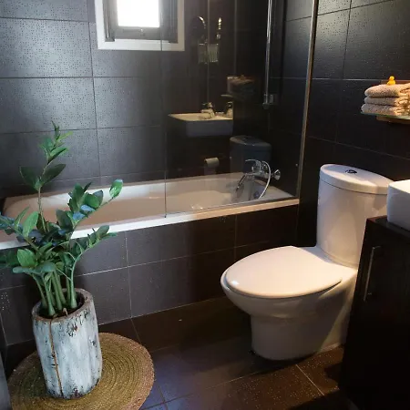 Penthouse Duplex Overlooking The Mediterranean Ларнака