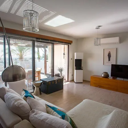 Penthouse Duplex Overlooking The Mediterranean