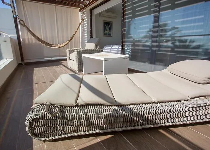 Penthouse Duplex Overlooking The Mediterranean