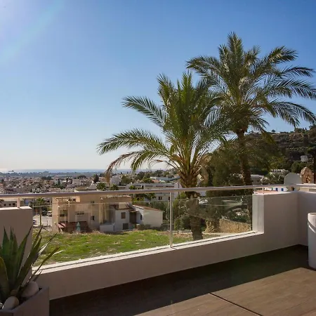 Апартаменты Penthouse Duplex Overlooking The Mediterranean *