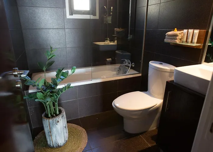 Penthouse Duplex Overlooking The Mediterranean Larnaca